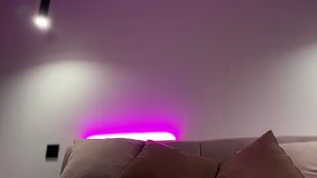 AlmaryKim online show from September 2025 09:16:02 PM