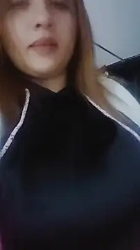 EvelynVega0 online show from November 2025 09:53:01 PM