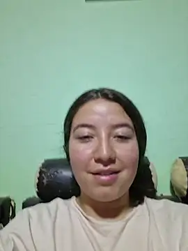 annyaparis online show from October 2025 12:10:02 AM