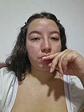 annyaparis online show from February 2026 01:09:02 AM