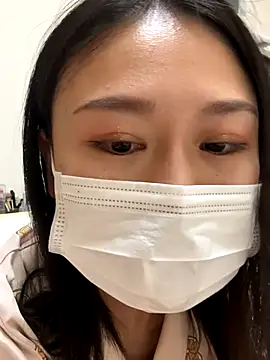 Snapshot of mia2_jp chatting on November 2025 01:47:01 AM mia2 jp online show from November 2025 01:47:01 AM