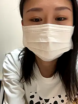 Snapshot of mia2_jp chatting on November 2025 09:09:02 AM mia2 jp online show from November 2025 09:09:02 AM