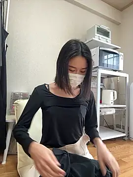 Snapshot of mia2_jp chatting on February 2026 11:17:01 PM mia2 jp online show from February 2026 11:17:01 PM