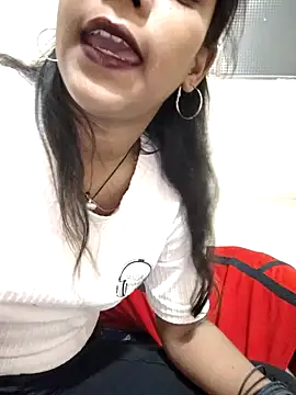 Snapshot of Unique_girls90 chatting on October 2025 01:56:02 PM Unique girls90 online show from October 2025 01:56:02 PM