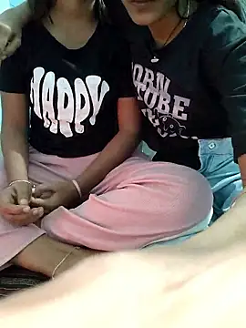 Unique girls90 online show from January 2026 03:28:01 PM