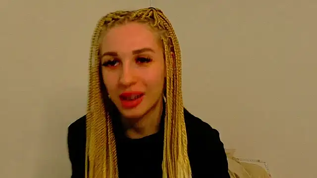 Snapshot of Sia_a chatting on December 2025 06:30:02 AM Sia a online show from December 2025 06:30:02 AM