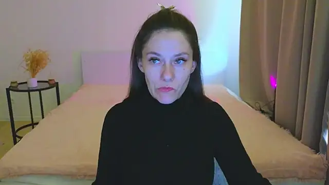Annaabels online show from December 2025 06:44:01 AM