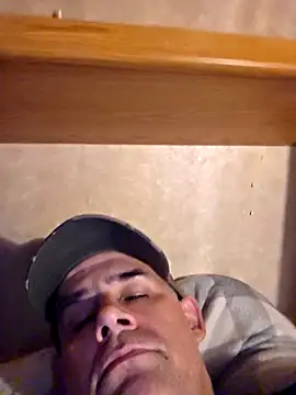 DeeBestEver online show from April 2026 09:13:01 AM