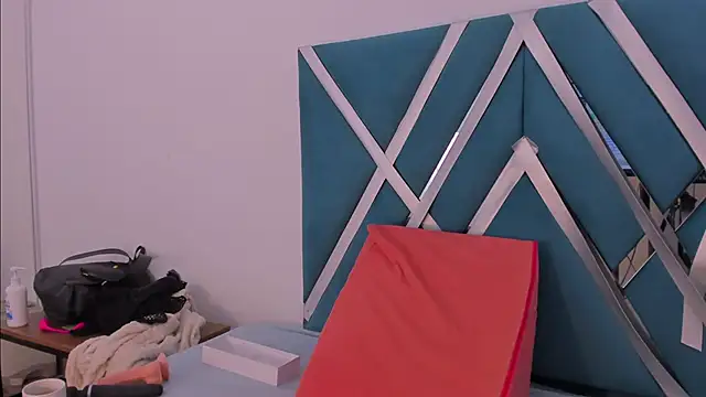 skysaenz online show from April 2026 06:45:02 PM