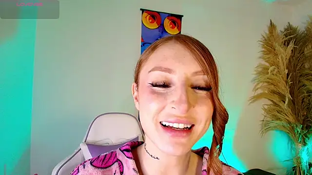 Bennuluspeach  online show from May 2026 11:05:01 AM