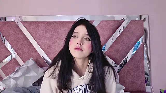 MeganR  online show from March 2026 11:16:01 AM