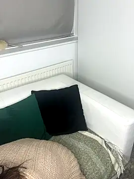 LolaReaX online show from October 2025 07:11:01 AM