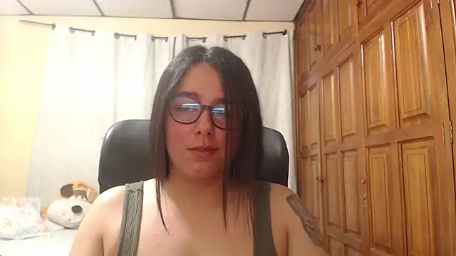 Venus cat  online show from May 2026 04:10:01 AM