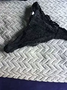 Lamarocainee online show from October 2025 01:53:01 PM