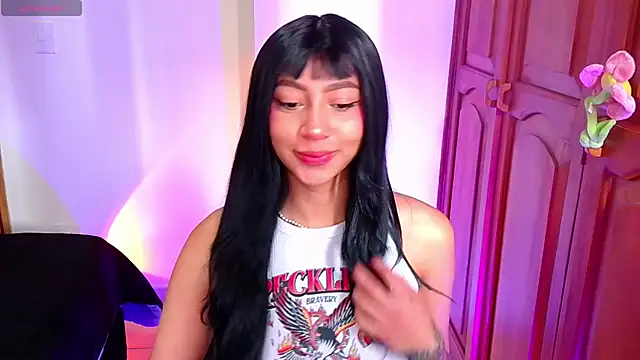 emma web  online show from October 2025 03:20:02 PM