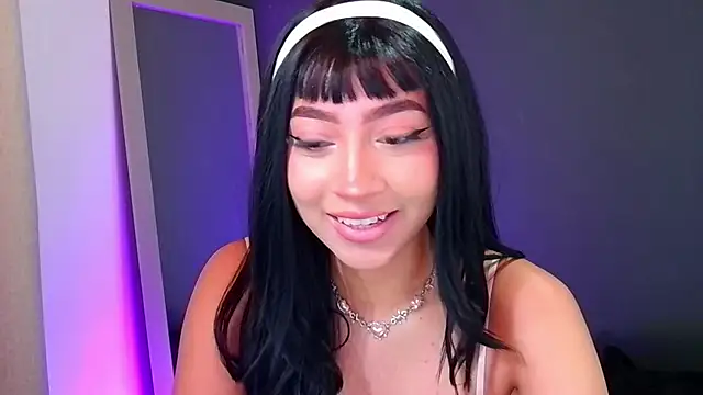 emma web  online show from December 2025 04:57:02 PM