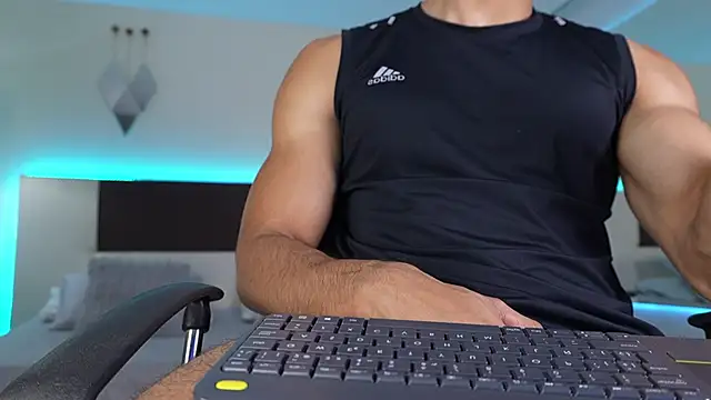 DanteeStone online show from June 2026 03:26:02 PM