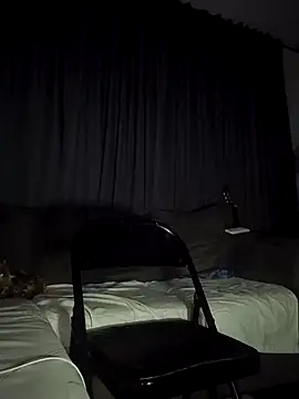 Snapshot of Curious9884 chatting on December 2025 11:04:01 AM Curious9884 online show from December 2025 11:04:01 AM