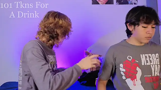 Snapshot of Darcy_and_Stolas chatting on December 2025 11:09:01 PM Darcy and Stolas online show from December 2025 11:09:01 PM