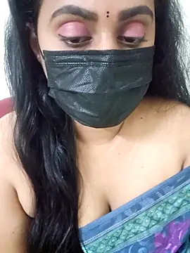 Snapshot of Dheronika_sweetie chatting on December 2025 03:50:02 PM Dheronika sweetie online show from December 2025 03:50:02 PM