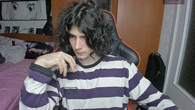 Snapshot of Rakimaru_ chatting on December 2025 01:16:02 PM Rakimaru online show from December 2025 01:16:02 PM