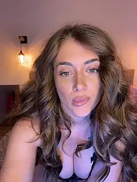 Snapshot of Malasantababy chatting on November 2025 11:14:02 PM Malasantababy online show from November 2025 11:14:02 PM