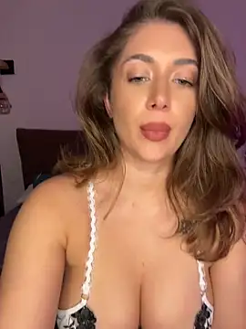 Malasantababy online show from April 2026 08:04:01 PM