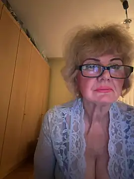 BoloshkaBlonda online show from May 2026 07:55:02 PM