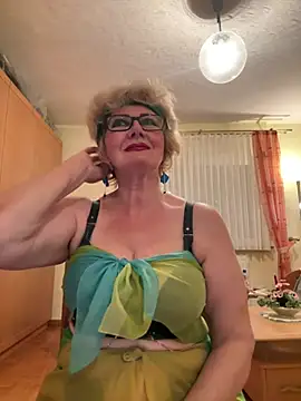 BoloshkaBlonda online show from May 2026 08:28:01 PM