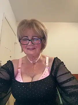 Snapshot of BoloshkaBlonda chatting on June 2026 07:47:02 PM BoloshkaBlonda online show from June 2026 07:47:02 PM