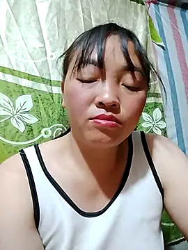 Minkine022 online show from April 2026 05:18:01 PM