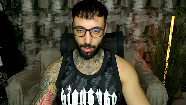 MasculineGuy99 online show from February 2026 06:56:01 PM