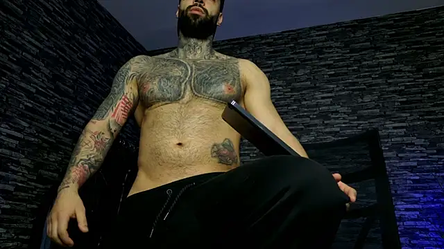 MasculineGuy99 online show from April 2026 11:13:02 PM