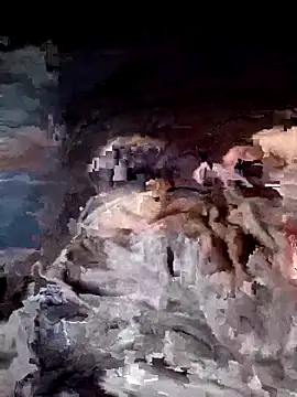 Snapshot of LewdHug51 chatting on November 2025 05:50:01 AM LewdHug51 online show from November 2025 05:50:01 AM