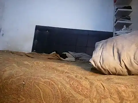 Snapshot of FreakyKaigrey chatting on February 2026 12:37:02 PM FreakyKaigrey online show from February 2026 12:37:02 PM