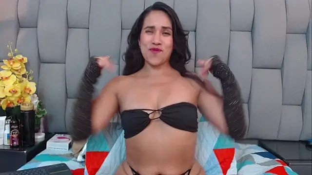 Emilysweet2 online show from January 2026 05:37:01 PM