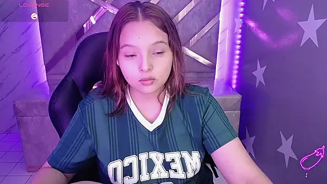 mia foster t online show from May 2026 01:08:02 PM