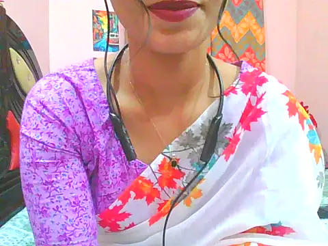 night queeen7 online show from December 2025 06:15:01 PM