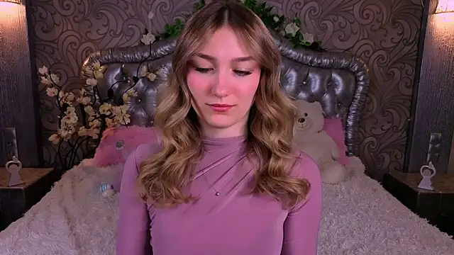 AngelAnabelle online show from April 2026 01:36:02 PM