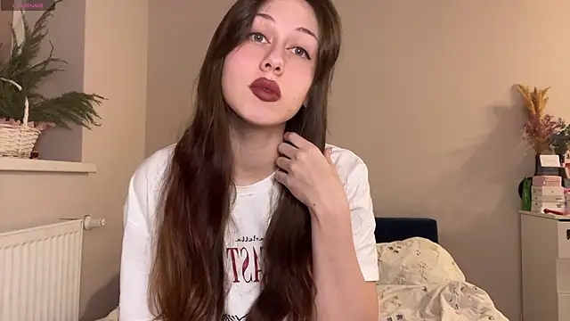 Snapshot of Nayra_flash chatting on February 2026 05:17:02 PM Nayra flash online show from February 2026 05:17:02 PM