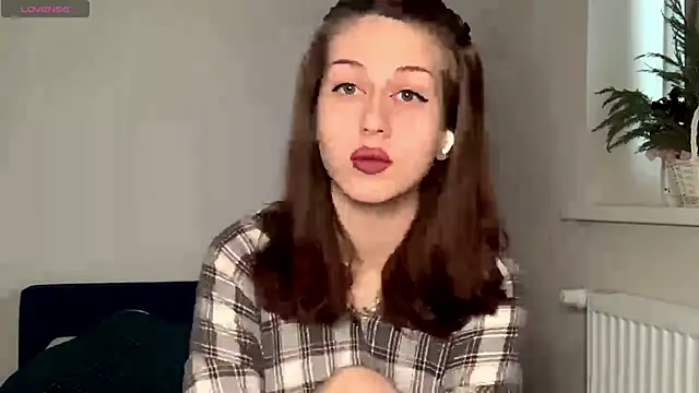 Snapshot of Nayra_flash chatting on March 2026 11:05:02 AM Nayra flash online show from March 2026 11:05:02 AM