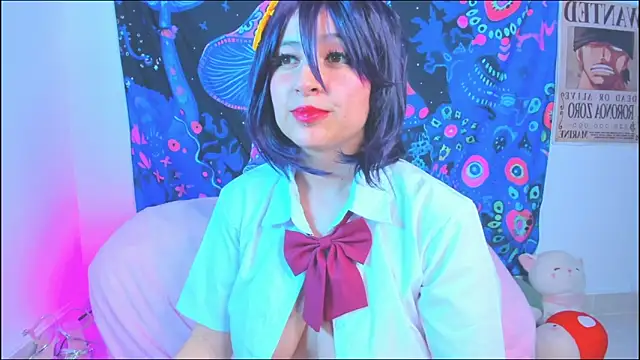 Miaengels  online show from November 2025 12:22:02 AM