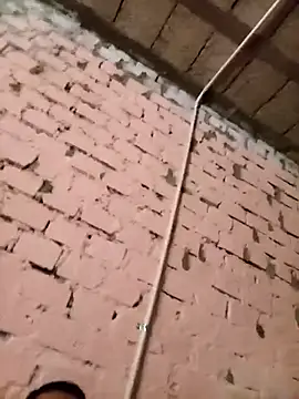 Alex321Flores online show from April 2026 09:31:02 PM