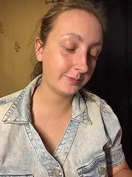 Snapshot of allnaturalmermaid chatting on November 2025 08:53:02 PM allnaturalmermaid online show from November 2025 08:53:02 PM