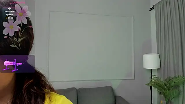 Nahomycarterr online show from April 2026 11:56:01 AM