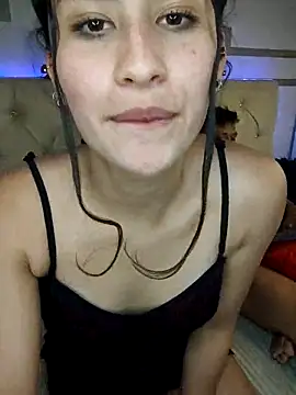 YoungHearXX online show from October 2025 02:09:01 AM