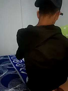 Jeremyylukett online show from October 2025 05:54:02 PM