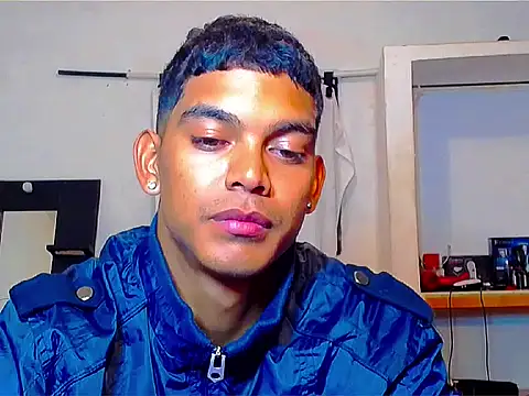 theMyke101 online show from May 2026 07:03:02 AM