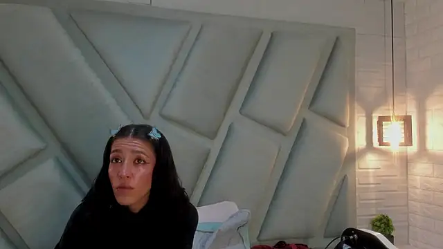 Julieta Slav3 online show from March 2026 10:14:01 PM