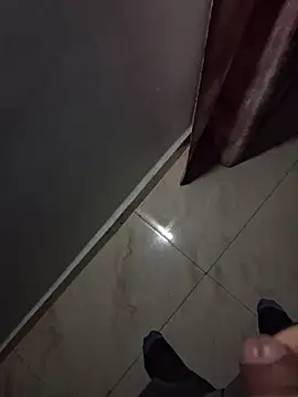 Snapshot of UsurpedThaw chatting on December 2025 05:55:02 PM UsurpedThaw online show from December 2025 05:55:02 PM